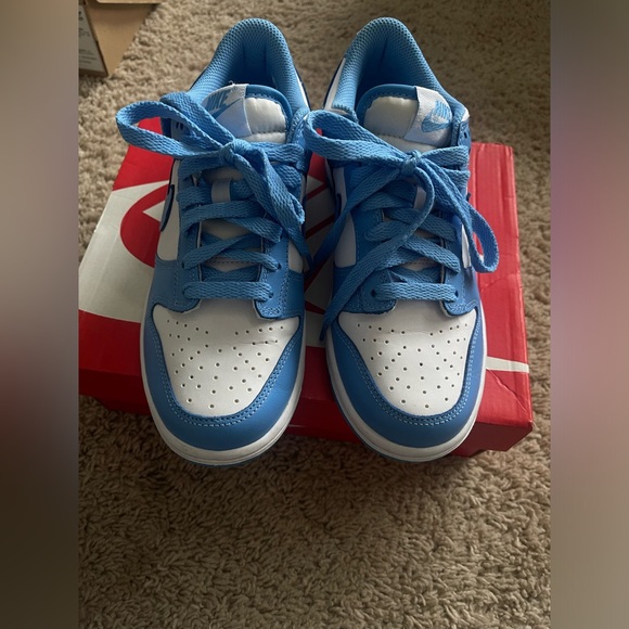 Nike Dunk Low GS University Blue - Picture 1 of 5